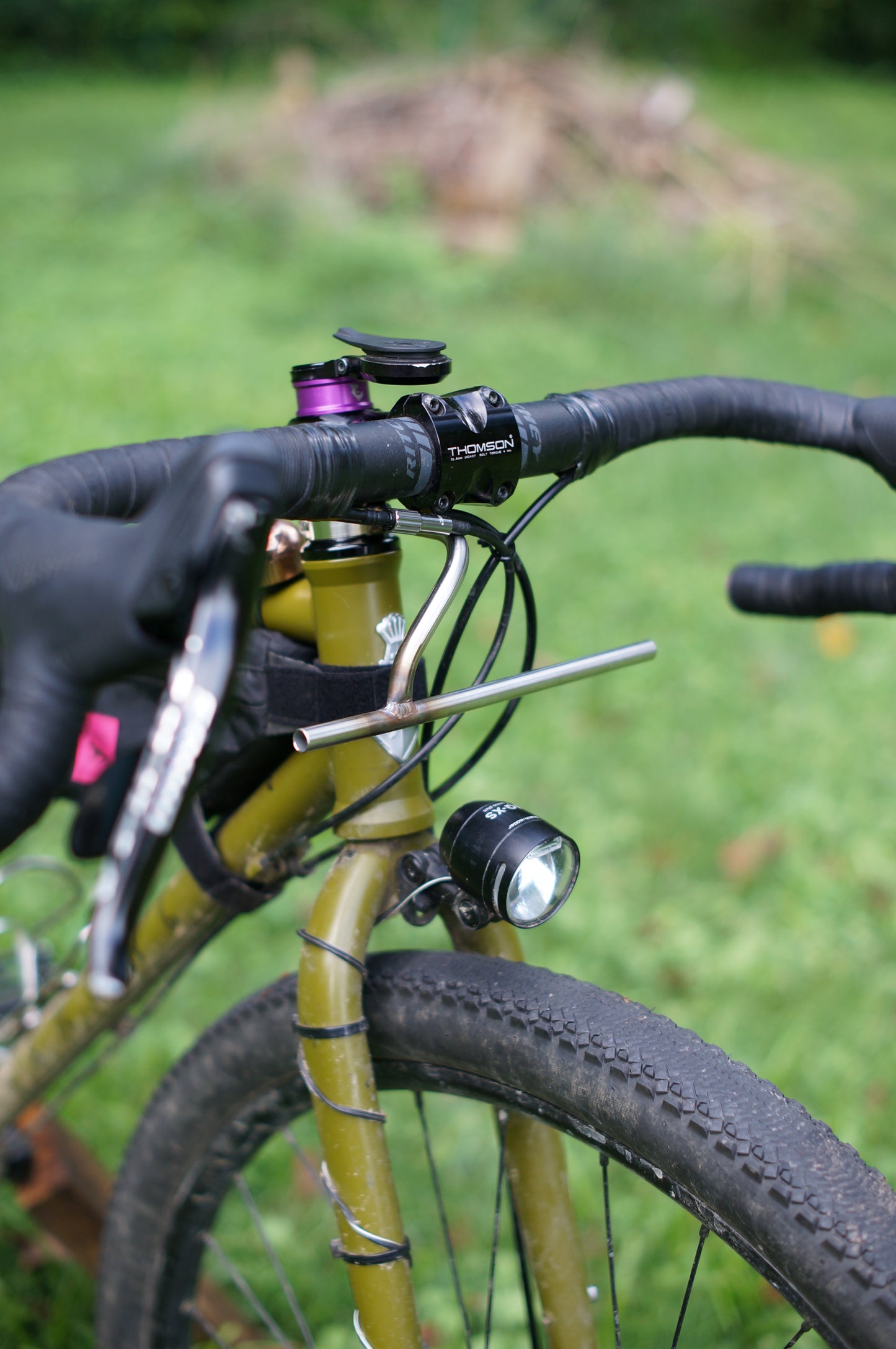 Twisted T-Bar Mini