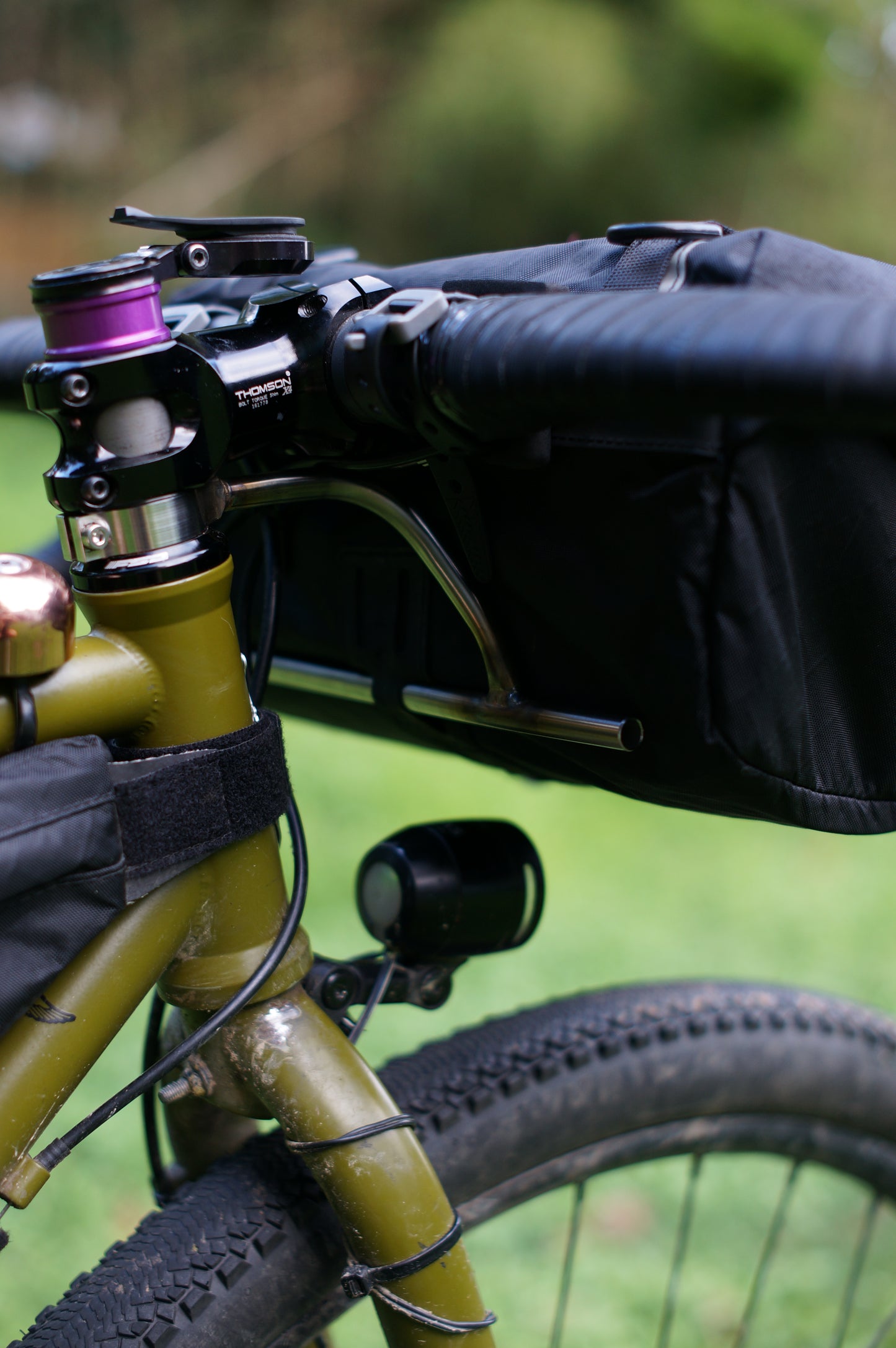 Twisted T-Bar Mini